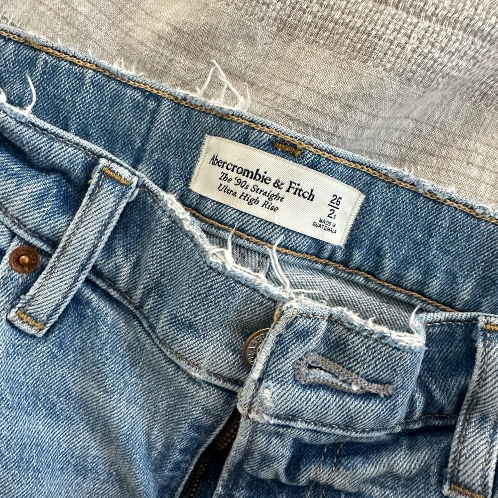 Abercrombie 90s straight 26